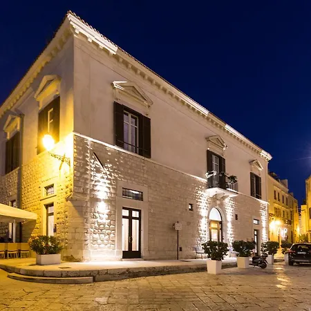 Palazzo Filisio - Regia Restaurant 호텔 4*