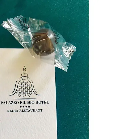 Отель Palazzo Filisio - Regia Restaurant Трани